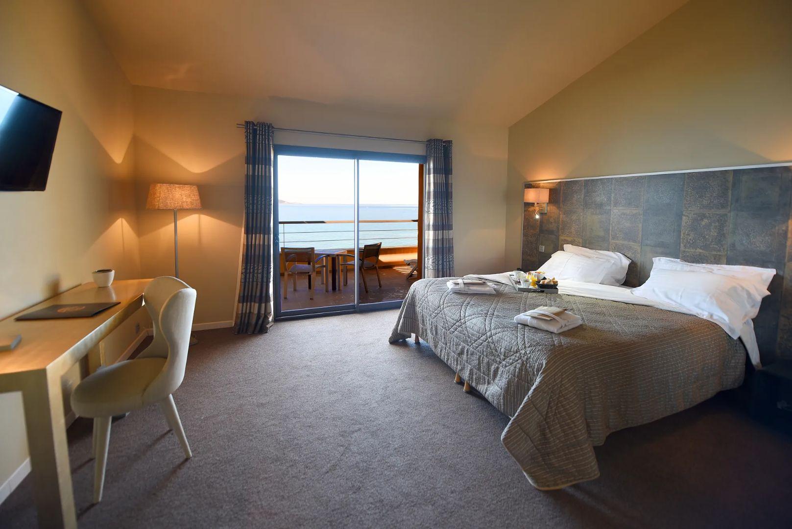 Splendide vue de la chambre de l'hôtel Abbartello en Corse-du-Sud